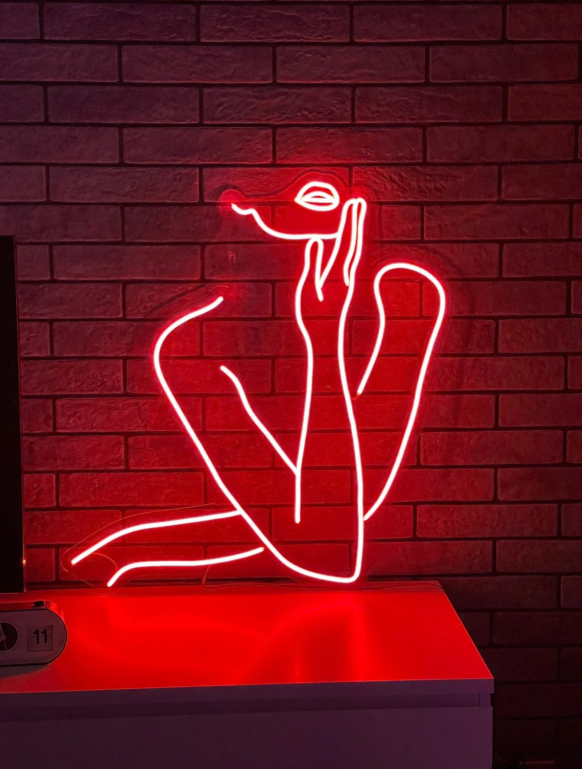 Hugging Neon Sign