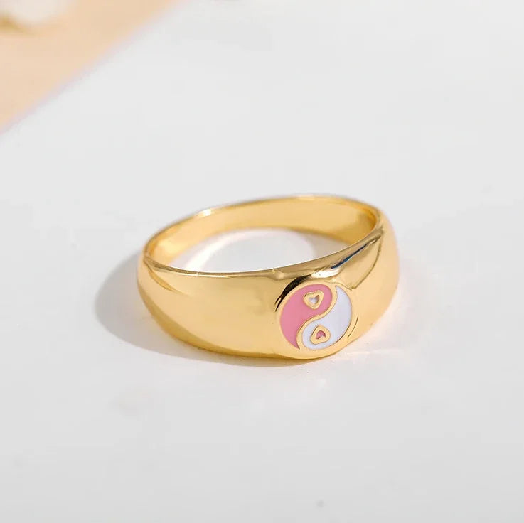 Aesthetic Colorful Eyes Love Heart Rings