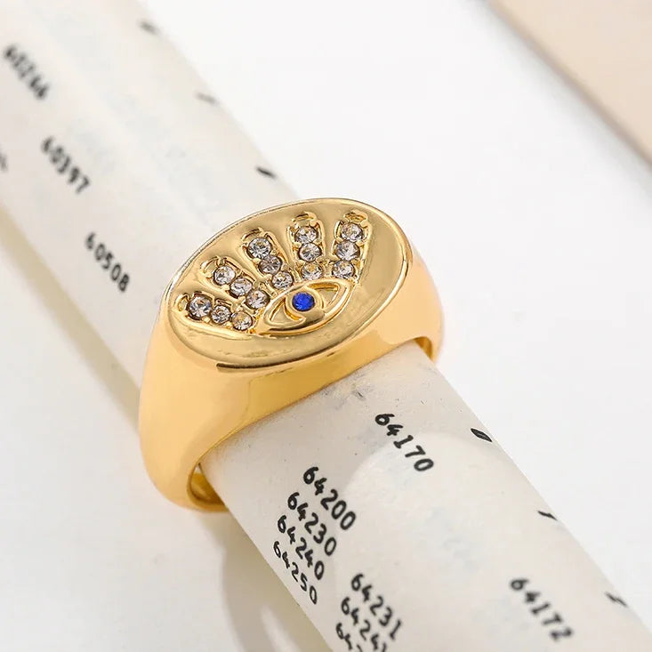 Aesthetic Colorful Eyes Love Heart Rings