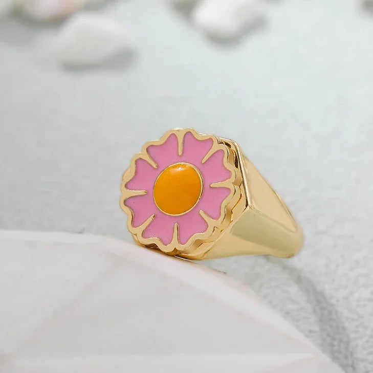 Aesthetic Colorful Eyes Love Heart Rings