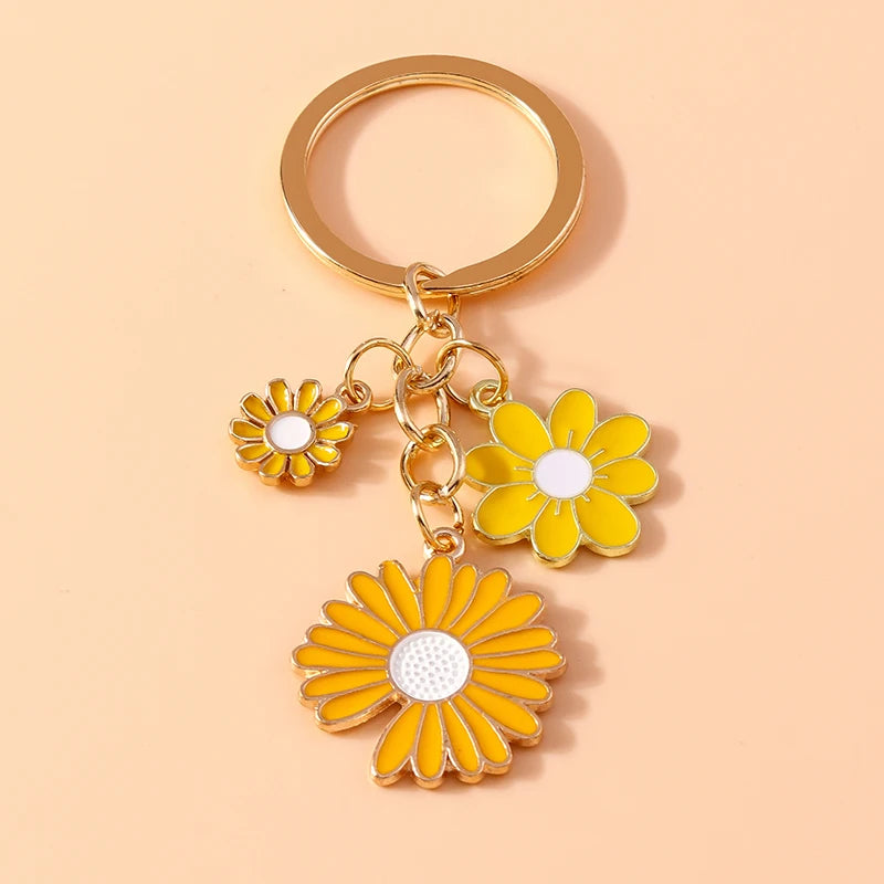 Cute Enamel Daisy Flower Keychain