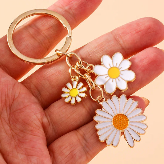 Cute Enamel Daisy Flower Keychain